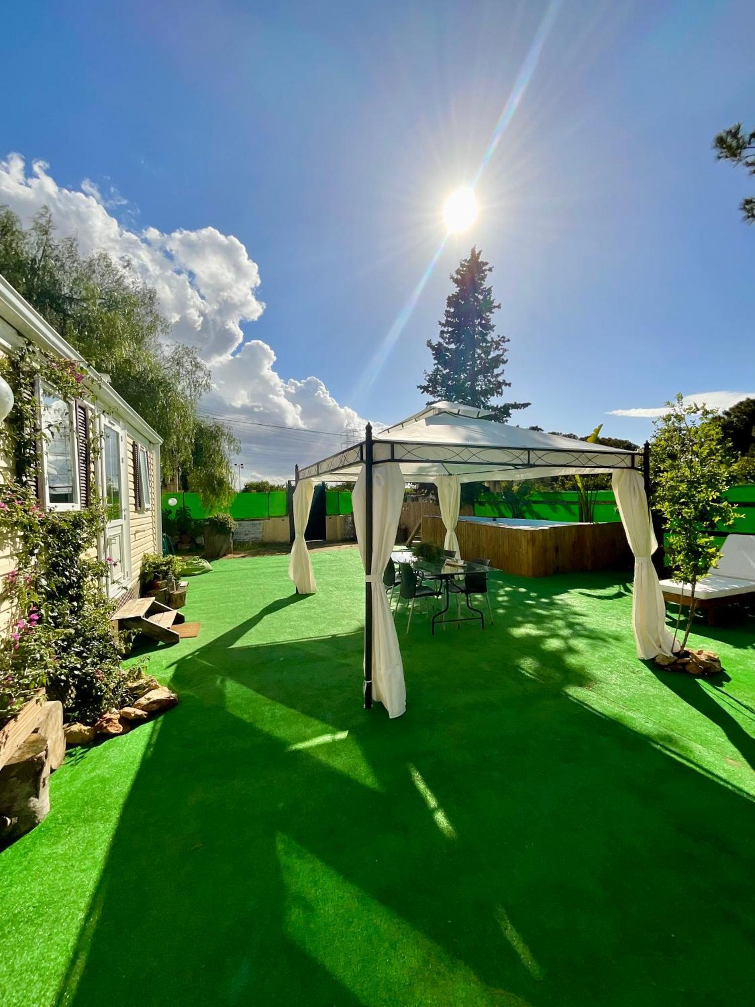 Nomada, Chalet Con Piscina En Alcalá de Guadaira Exterior foto